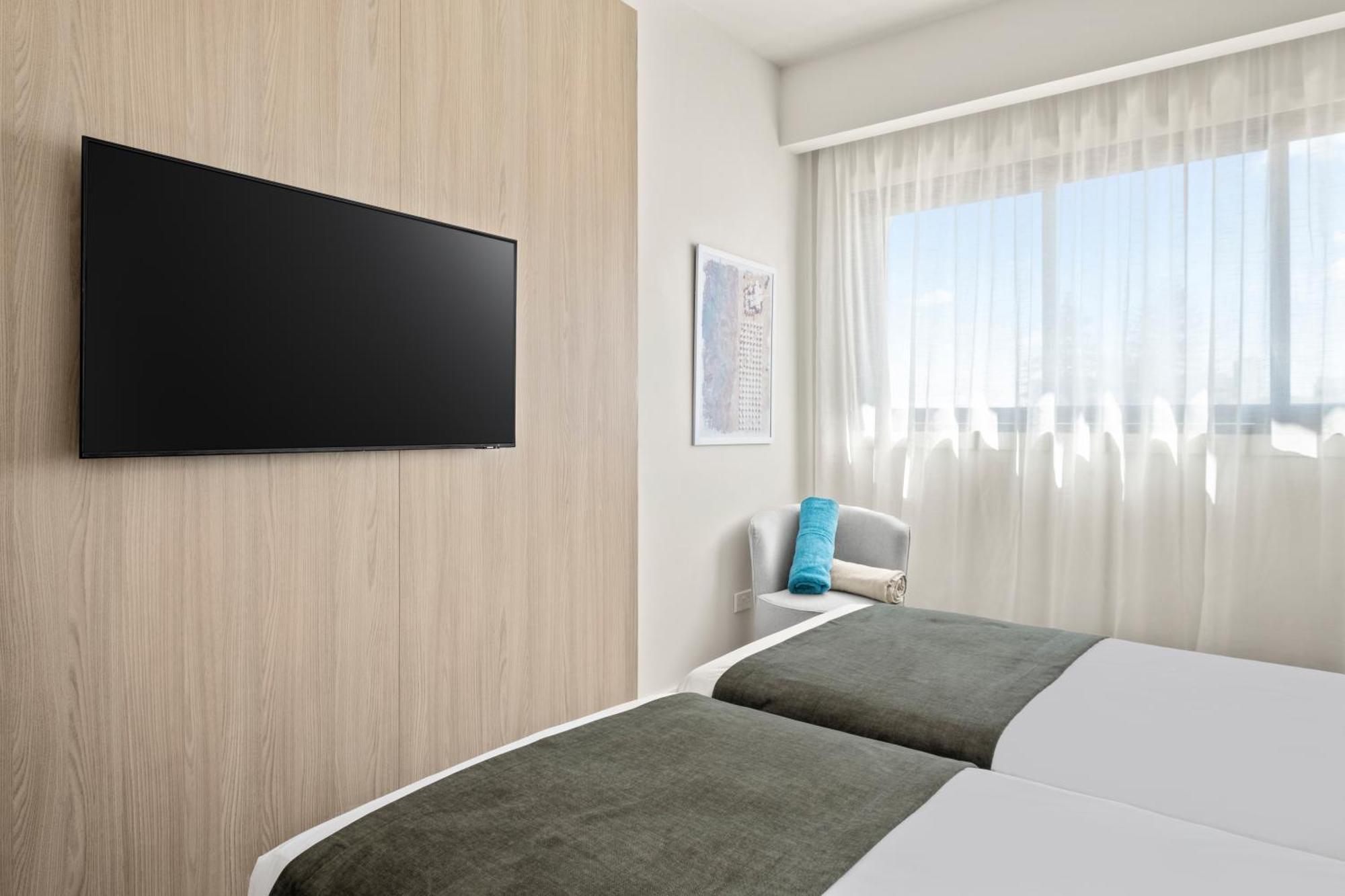 Mercure Larnaca City Exterior photo