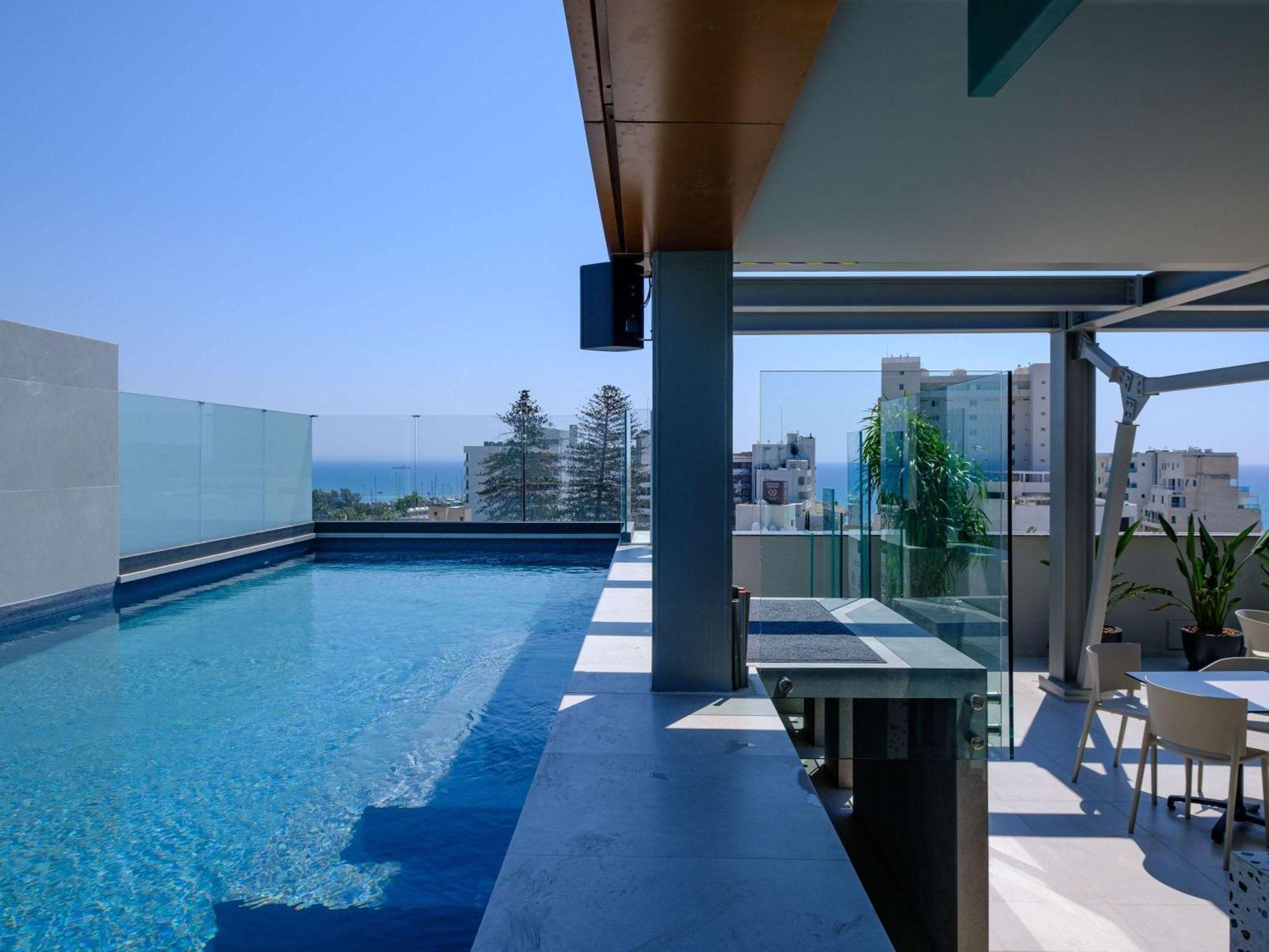 Mercure Larnaca City Exterior photo