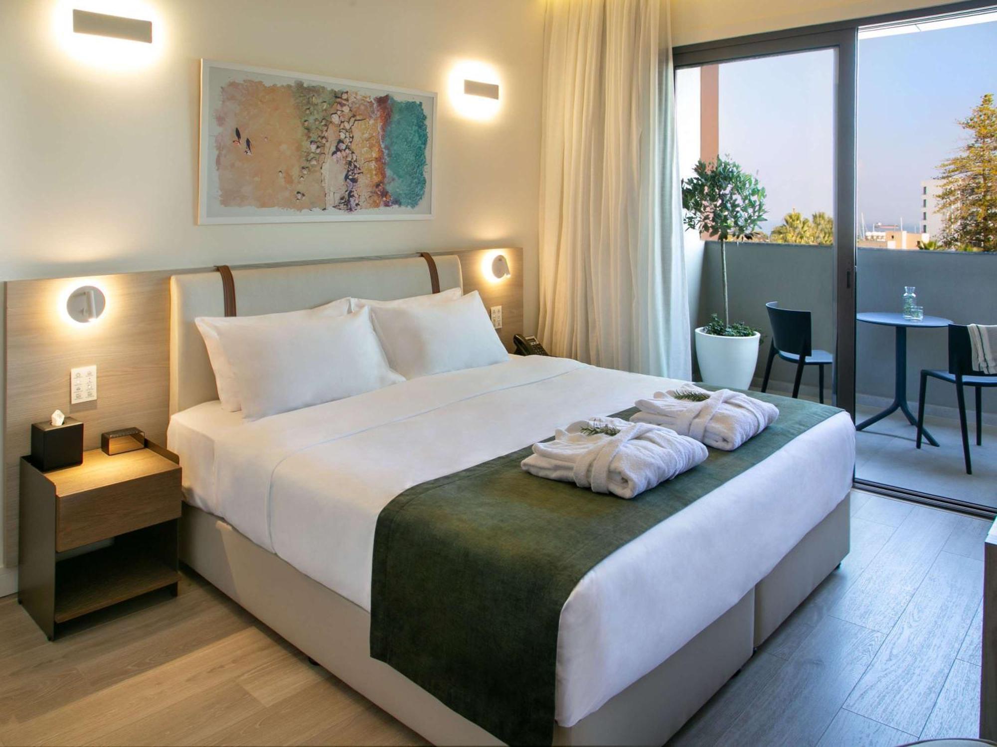 Mercure Larnaca City Exterior photo
